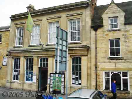 stratford-050405-505p