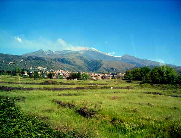 MtEtna-Messina-Sicily-050105-839a