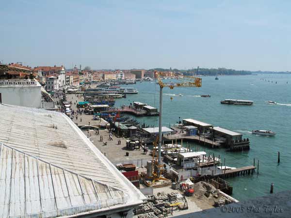 ViewFromDogesPalace-043005-105p
