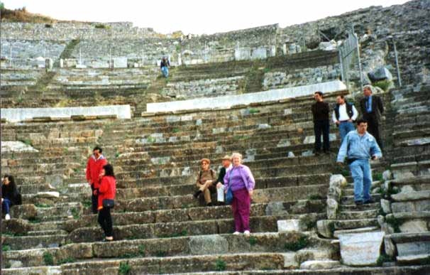 Click here for St. John's Basilica photos.